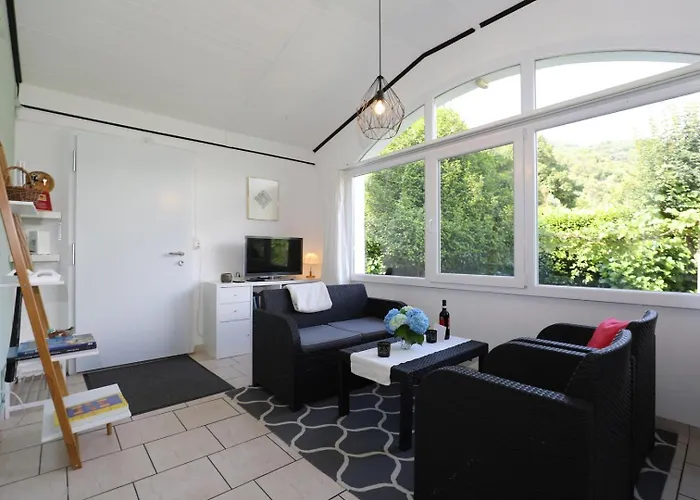 Casa Bühler Caviano